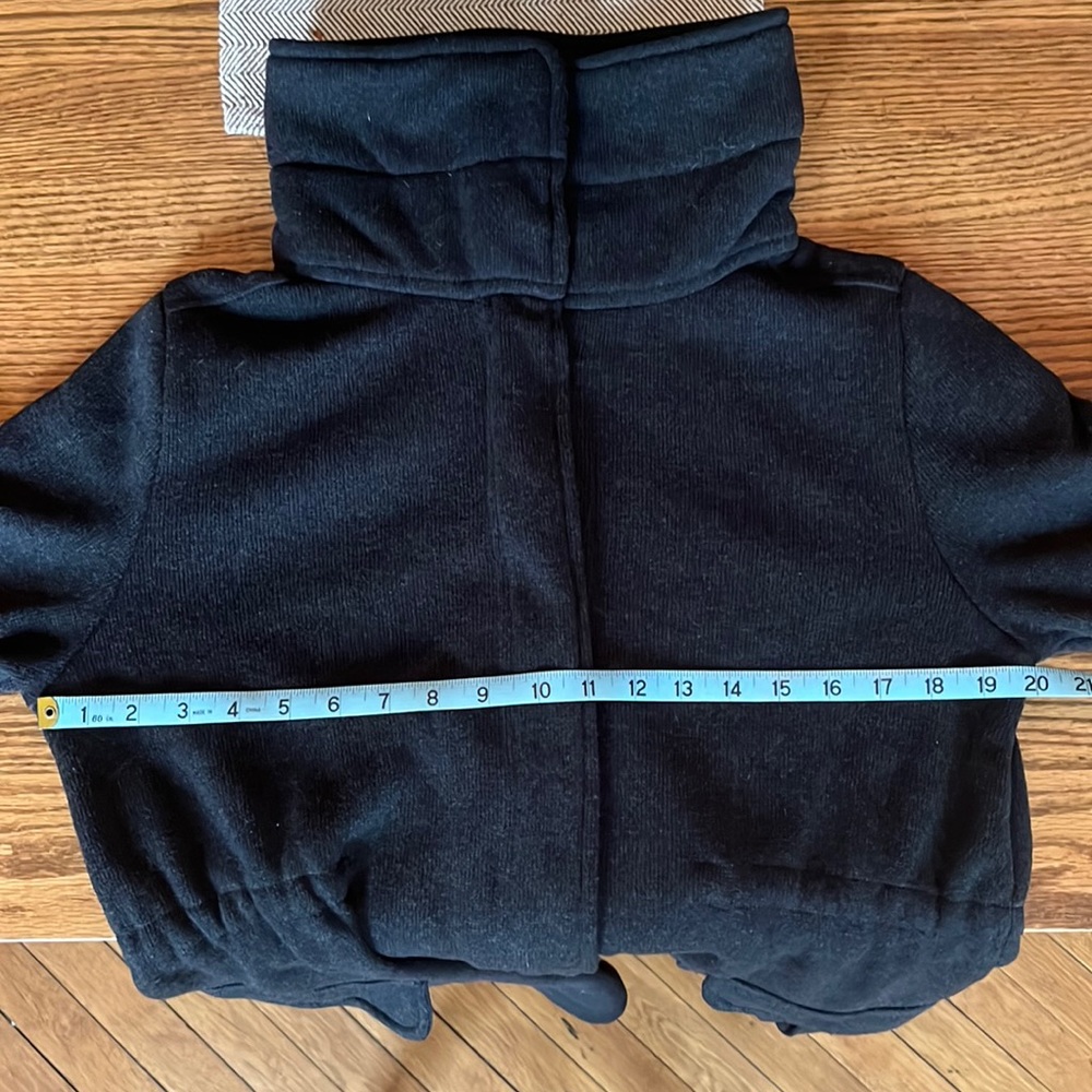 Patagonia Black Womens Hooded Coat - Picture 8 of 8